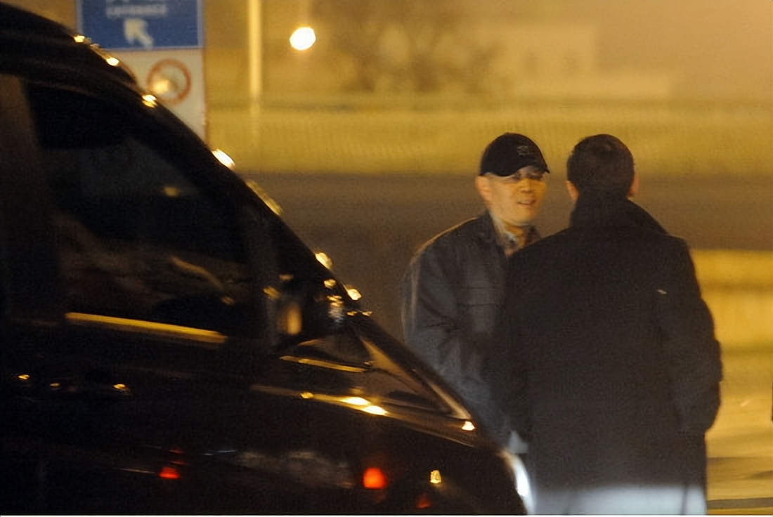 大瓜！老公出轨成性，妻子热衷“*养包**”鲜肉，开放式婚姻成流行？