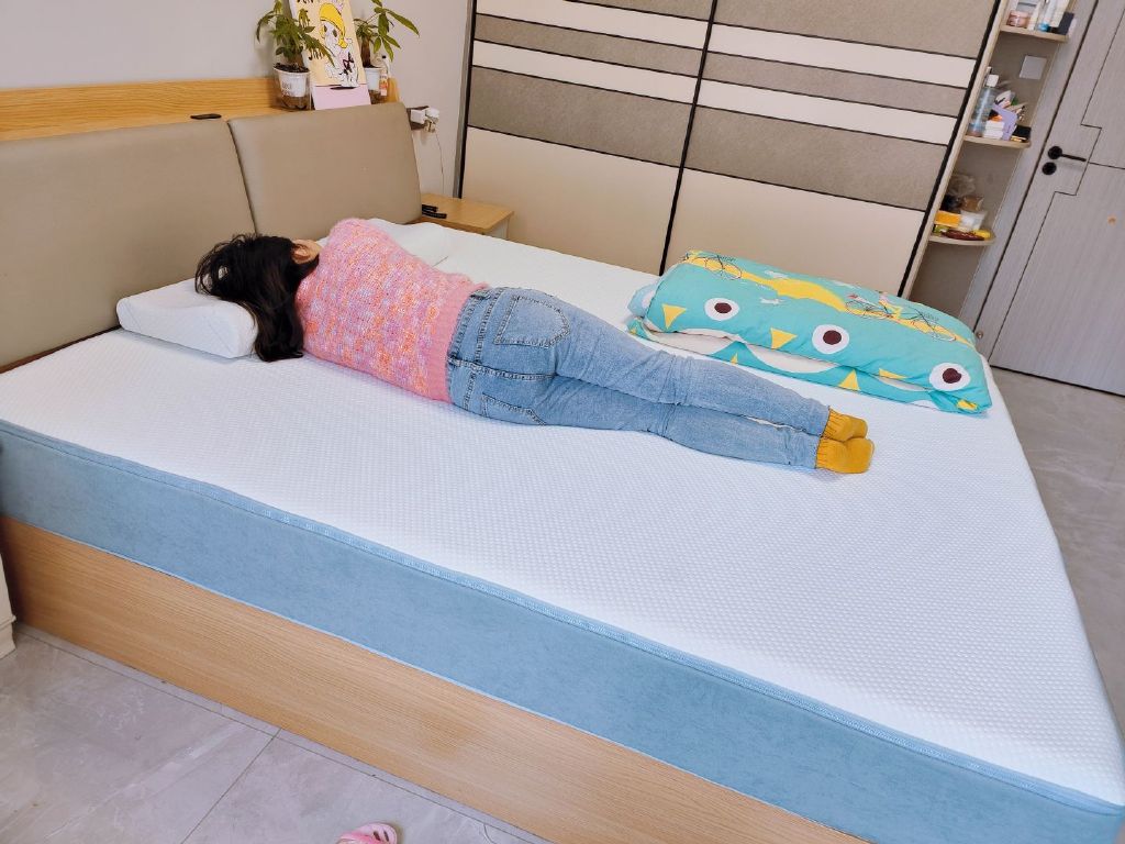 免费试睡100天的床垫不满意,网易严选云舒和蓝盒子床垫哪个好