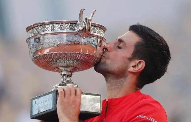 老将老而弥坚，还是小将一战成名，今年的罗兰•加洛斯，拭目以待