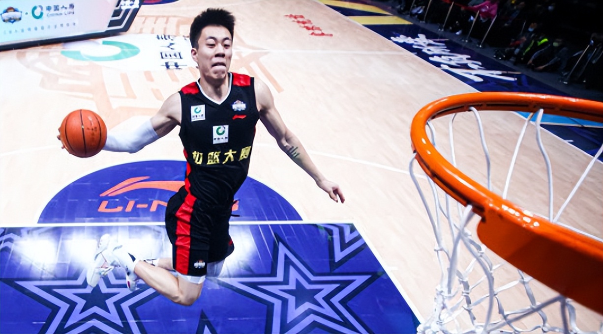 球盲鉴定器乔帅最信任之人5分3板牢牢霸占首发位置