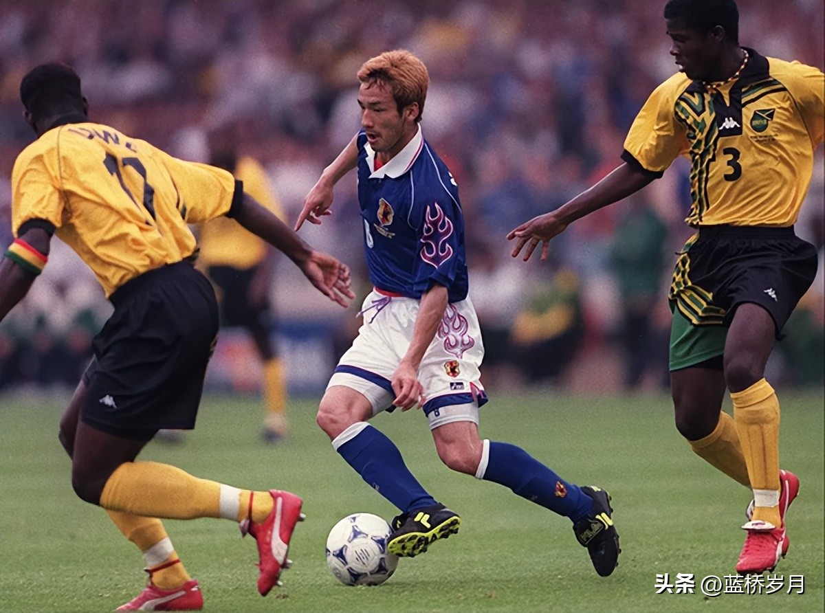 小国足球击败大国,世界杯小国创造奇迹