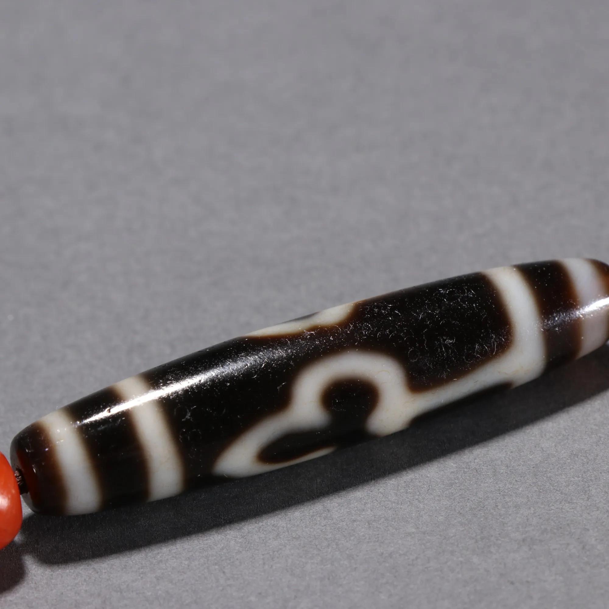 藏传虎牙玛瑙天珠款式,藏式天然玛瑙三眼算盘天珠