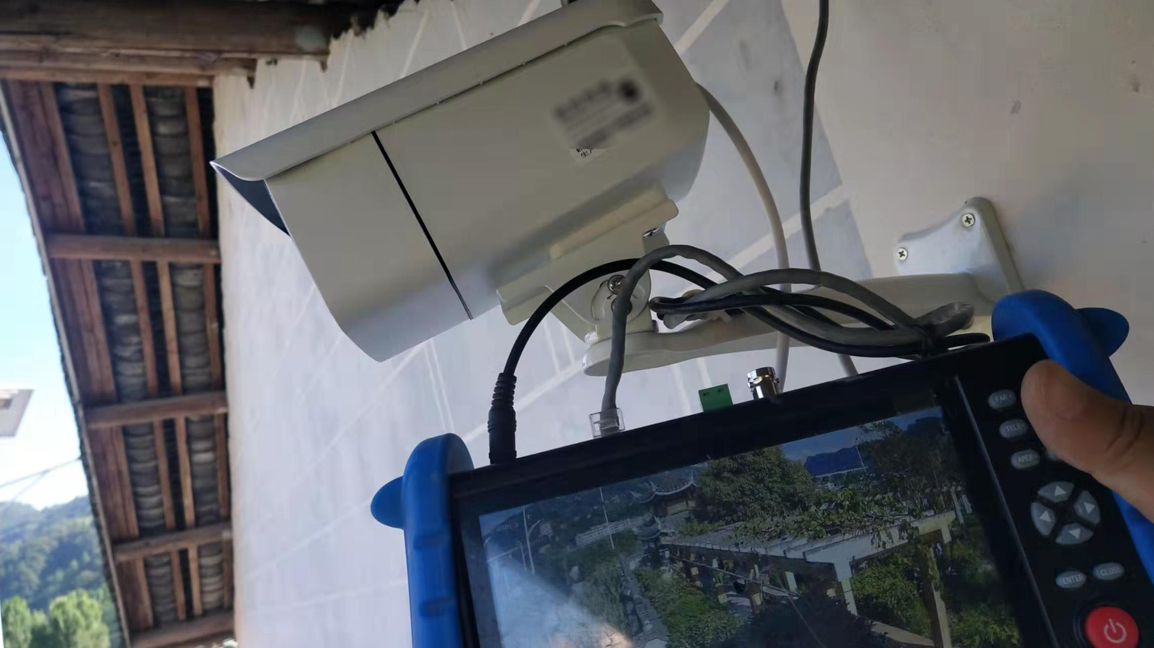 安装200个摄像头总造价,安装两个监控摄像头大约要多少钱