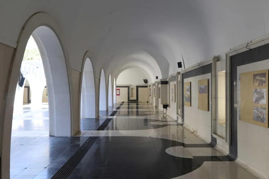 西班牙鬼才建筑师的梦幻世界,西班牙鬼才