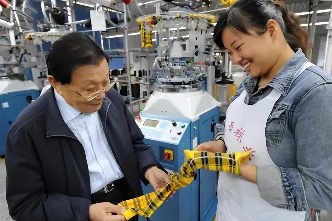 人均600万到负400亿，毁掉“天下第一村”的不是时代，是人性的恶