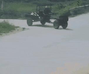 现在女大学生太开放,这么隐私的东西露在外面,男人看了都脸红了