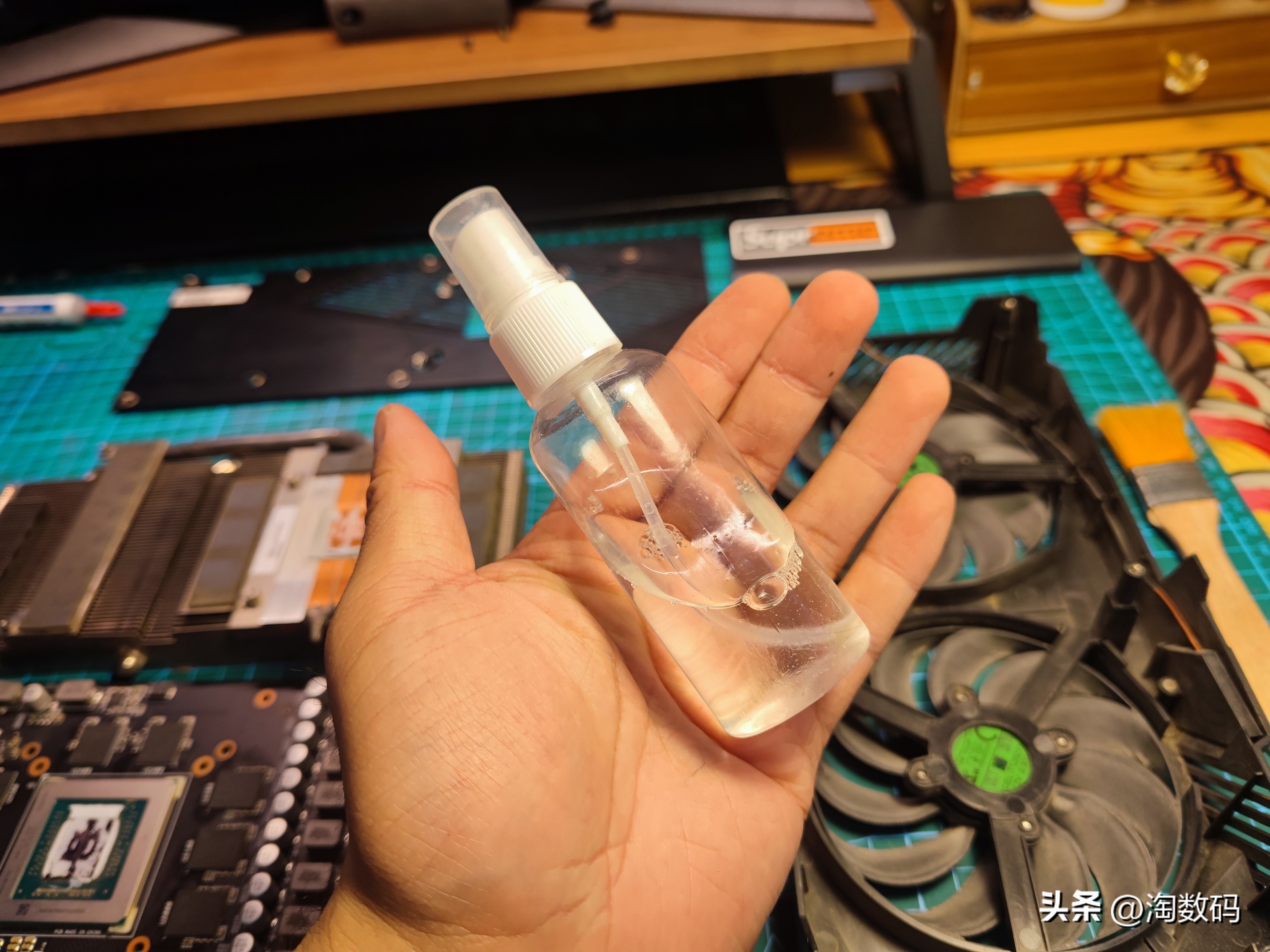 头铁矿卡配矿电:¥666块华硕RX5700+¥109块鑫谷金牌1250W装个机