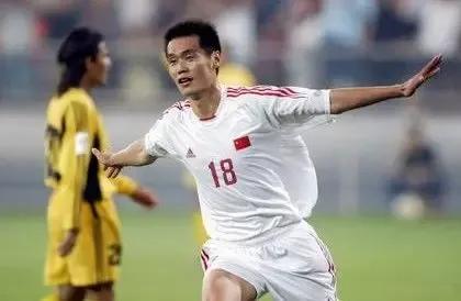 李霄鹏履新国足主帅,李霄鹏出任中国主教练