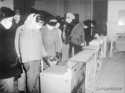 7080年代中国罕见的13种珍贵生活物品,有你家用过的吗