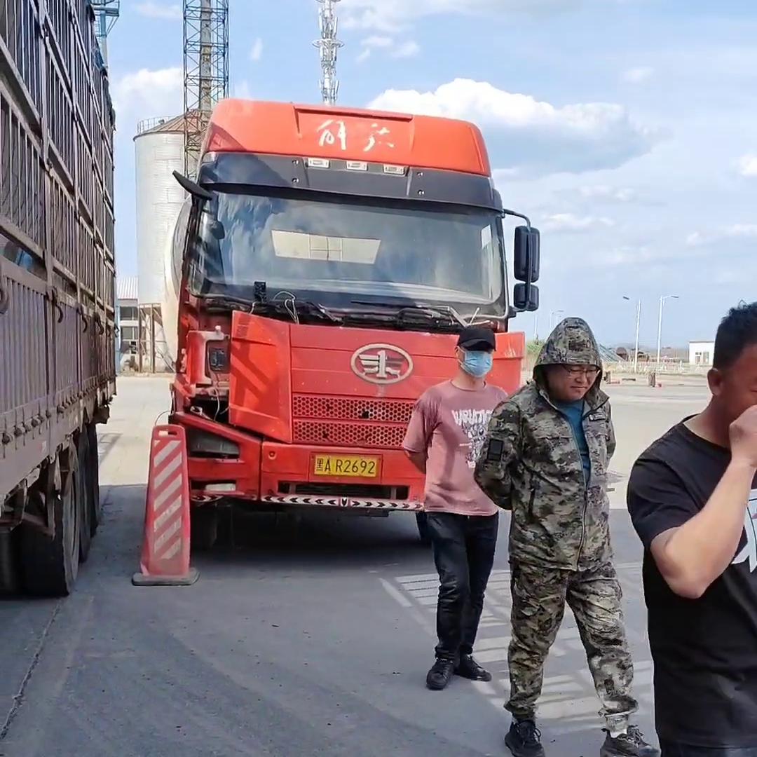 半挂车倒车技巧培训基地,半挂车倒车技巧驾校