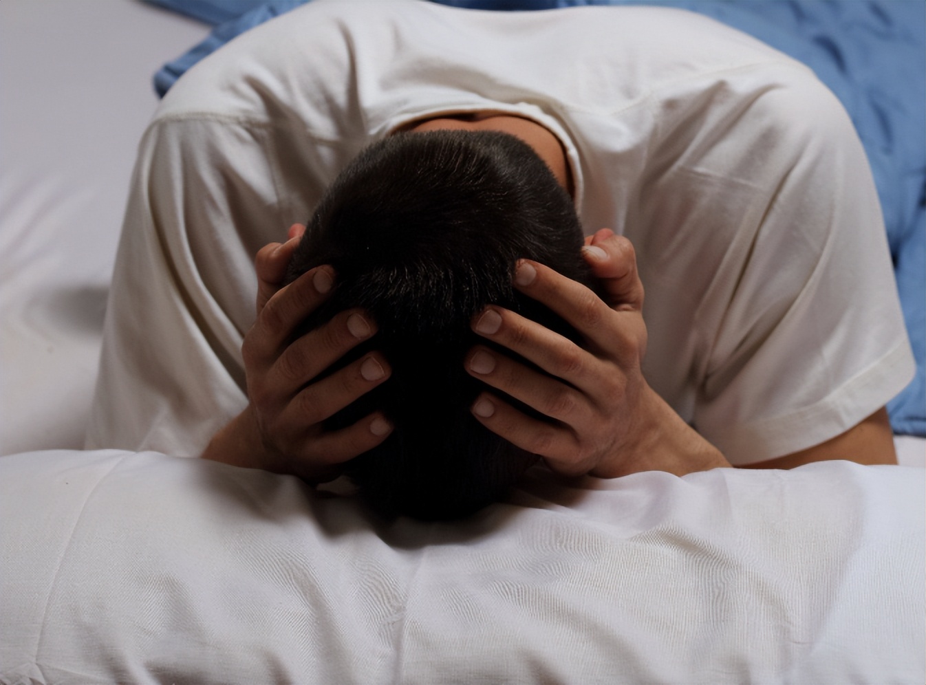 睡得越死睡眠质量越好吗,睡得越早睡眠时间短