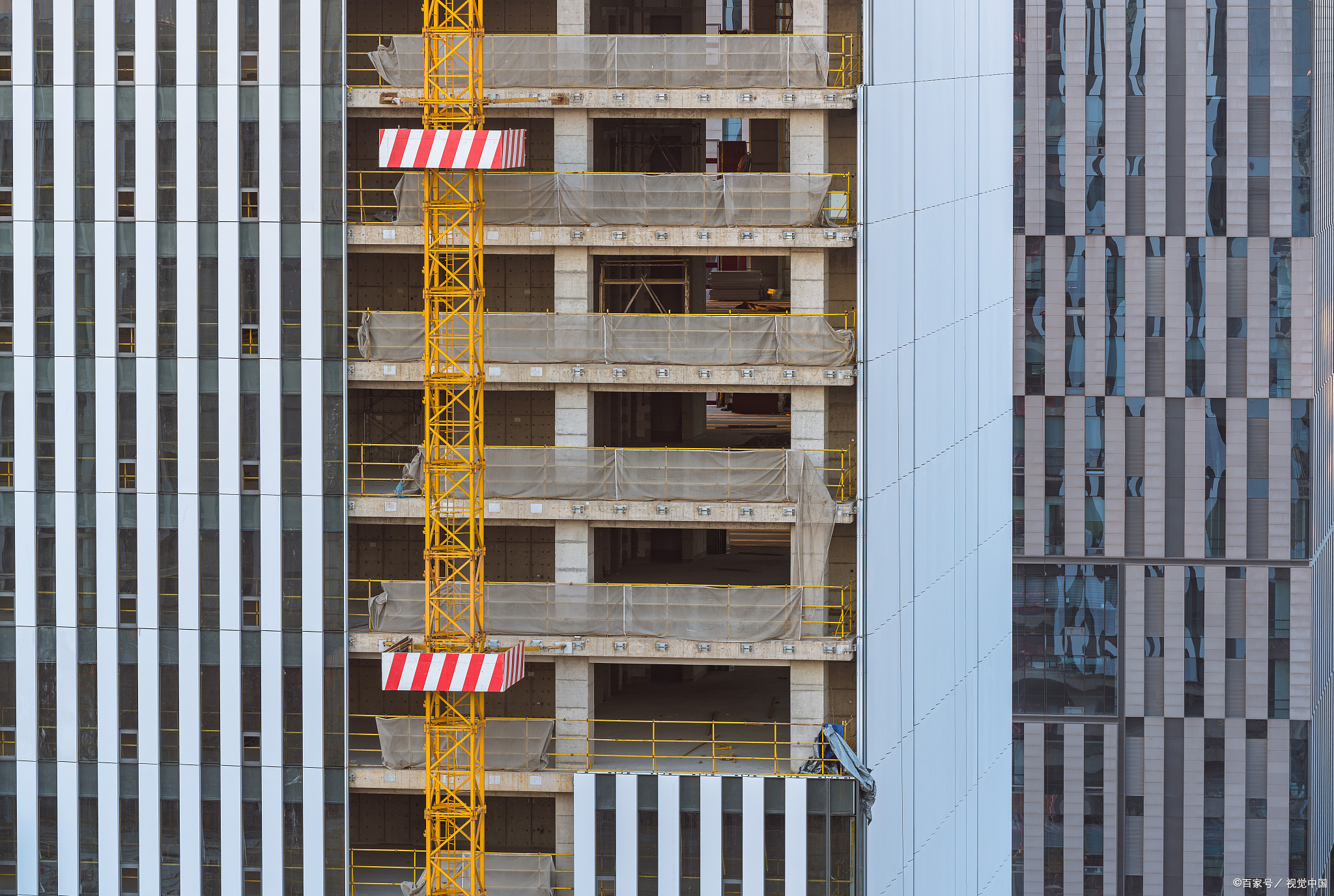 日立电梯限速器安全钳联动视频,电梯限速器安全钳的型式