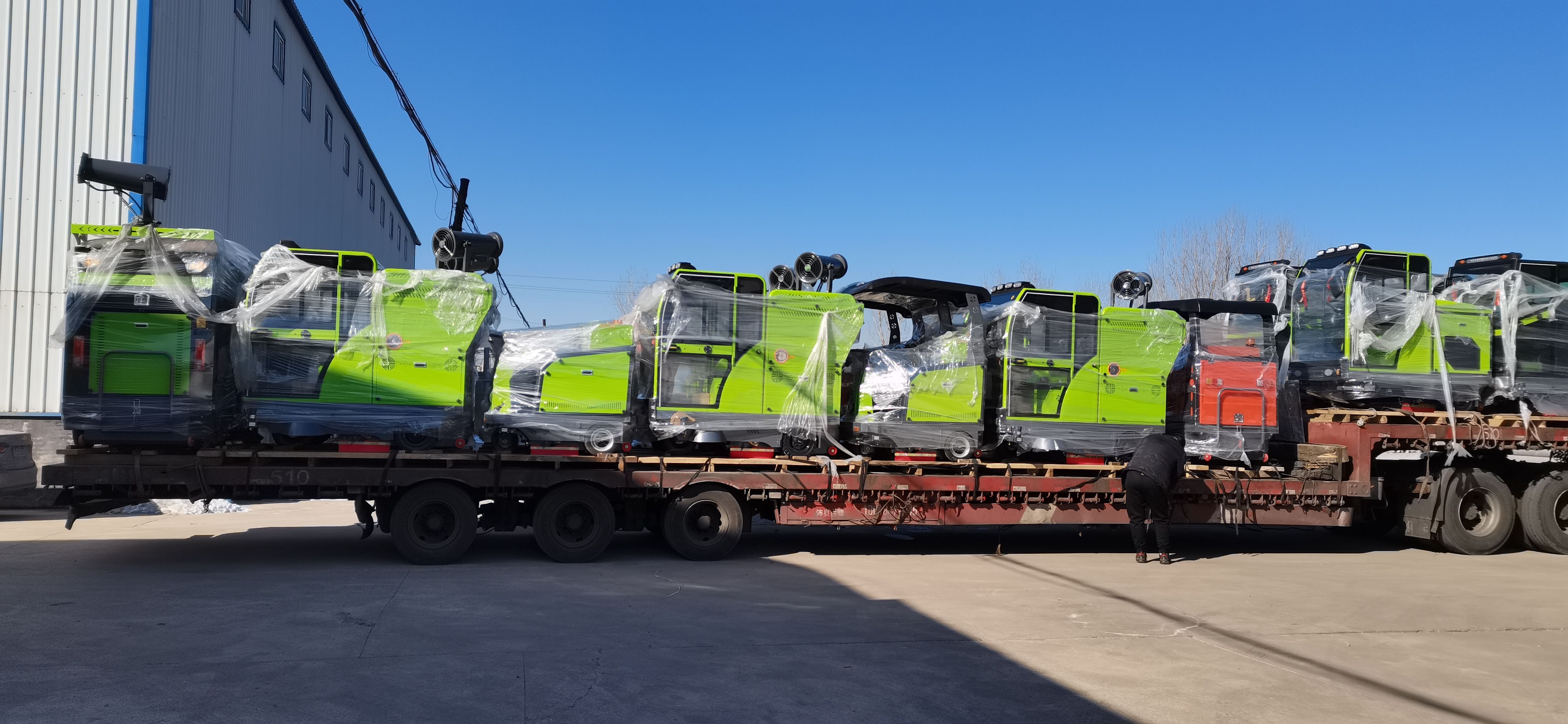 好质量的小型扫地机,家用小型扫地机怎样