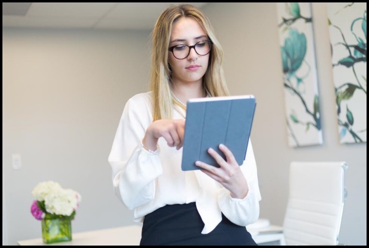 事业单位报名证件照有什么要求,一般事业单位需要什么底色照片