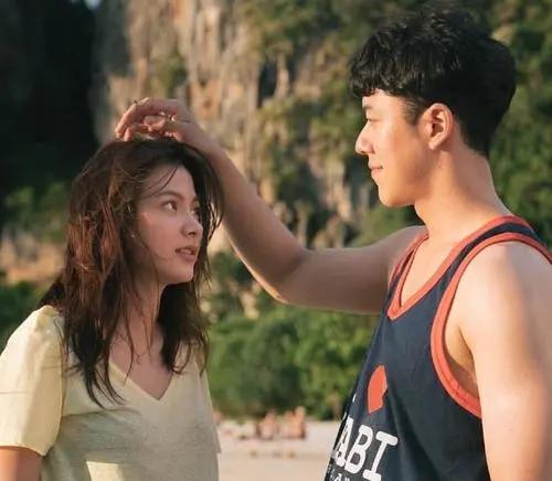 对友情以上恋人未满的人如何表白,友情以上恋人未满男生去表白