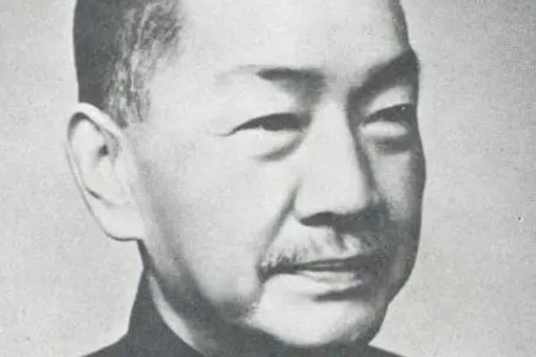 他被老蒋视为“国师”，重庆谈判对伟人出言不逊，领袖这样回应