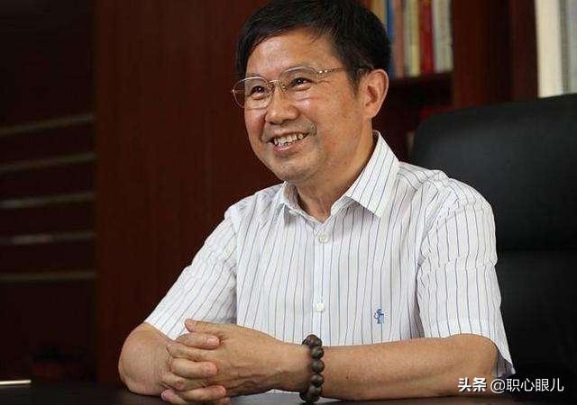 广西大叔，46岁卖房创业，称“不发国难财”，疫情期半年赚1000亿