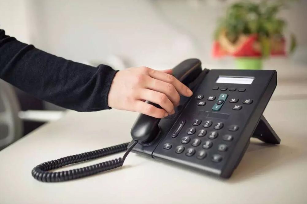 国内固定电话什么时候普及的,发达国家为什么还用固定电话