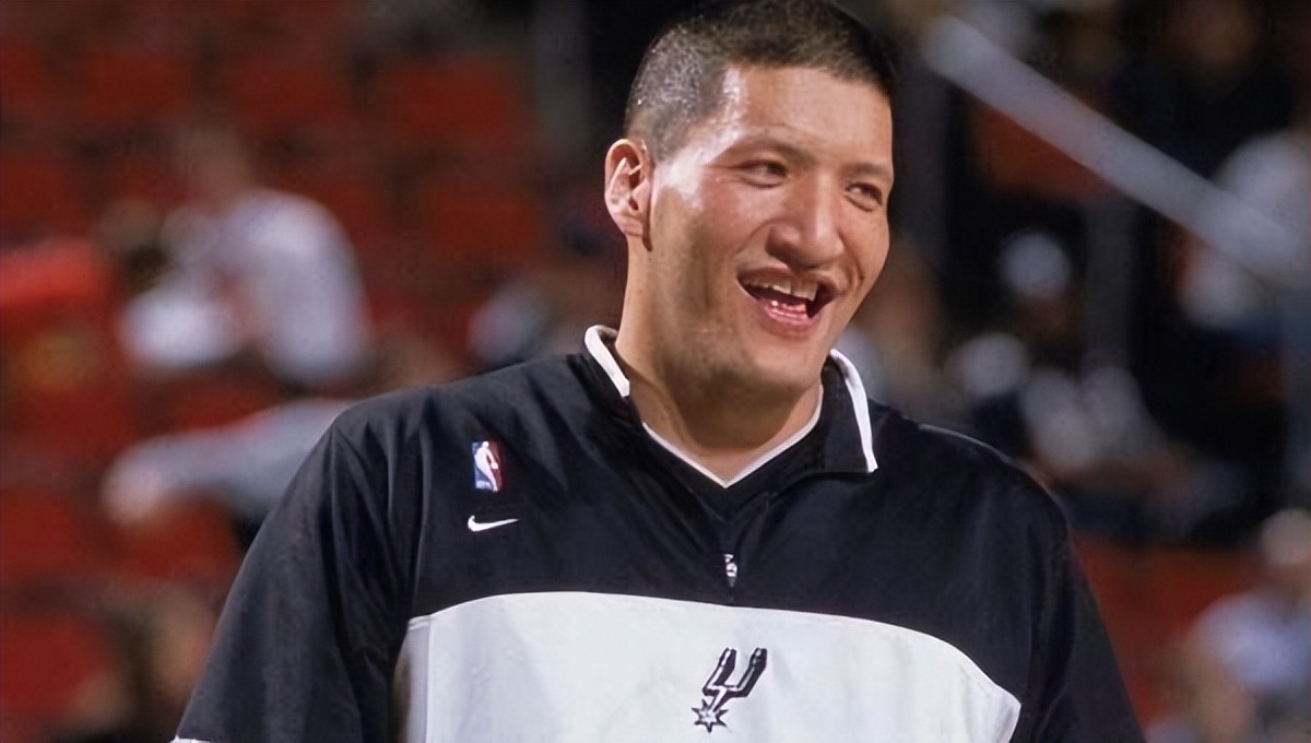 nba中国球员总得分排行榜,篮球队员周琦每月收入