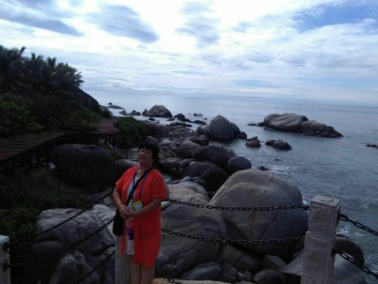 海南三亚大小洞天景区是什么地方,海南三亚大小洞天旅游胜地