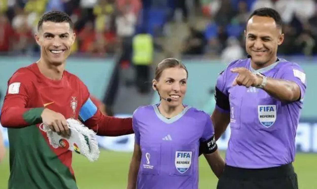 女性裁判十大美女,世界杯首位6个女裁判