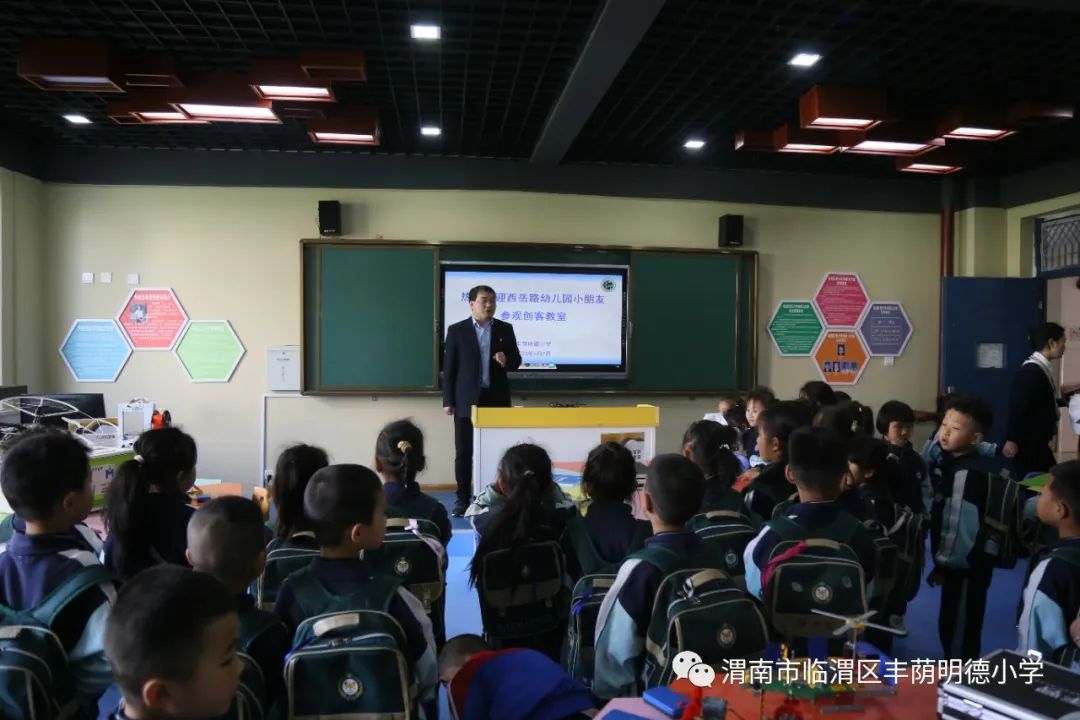 涓板窞骞煎皬琛旀帴,涓拌崼