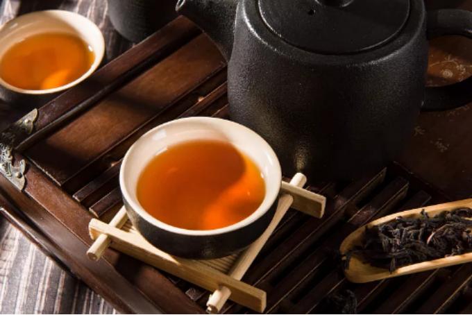 每天以茶代水会导致哪些疾病,每天以茶代水