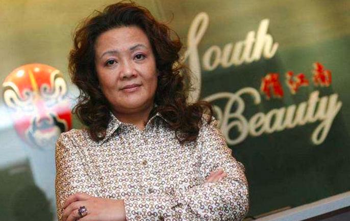 汪小菲身价高还是王思聪身价高,汪小菲妈妈现在身价多少