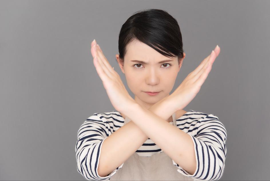 孩子一言不合就动手怎么教育,孩子一言不合就哭怎么教育