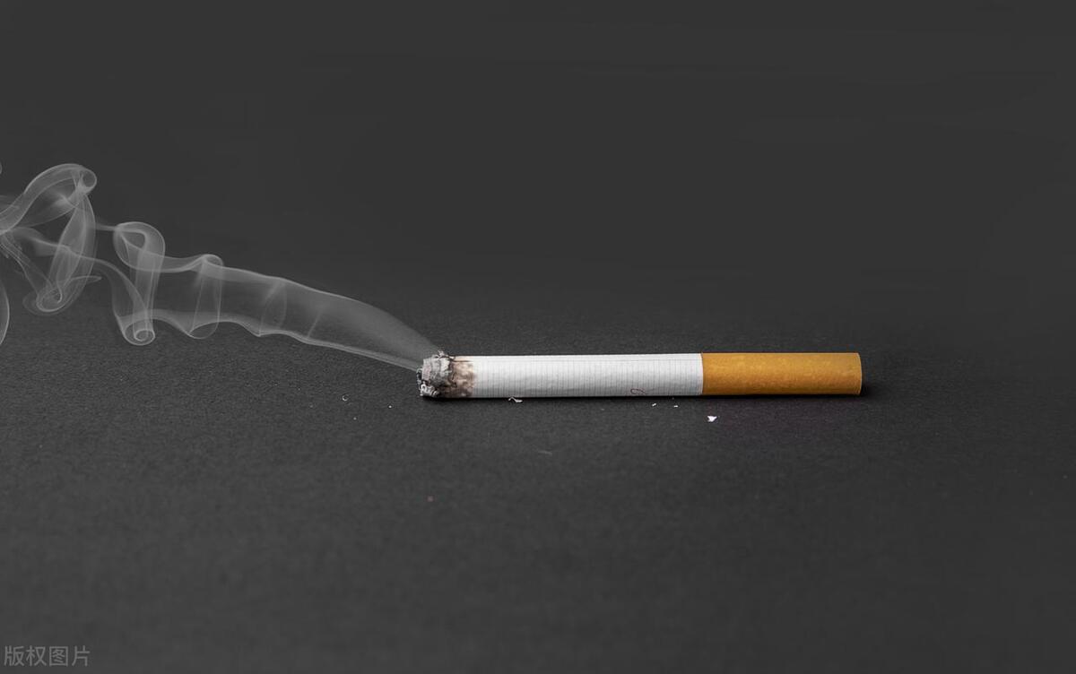 抽烟导致阳痿？艾特你的烟友看一看