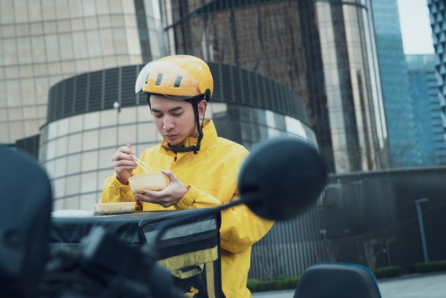 石家庄外卖骑手每月能挣多少钱,外卖骑手真实生活