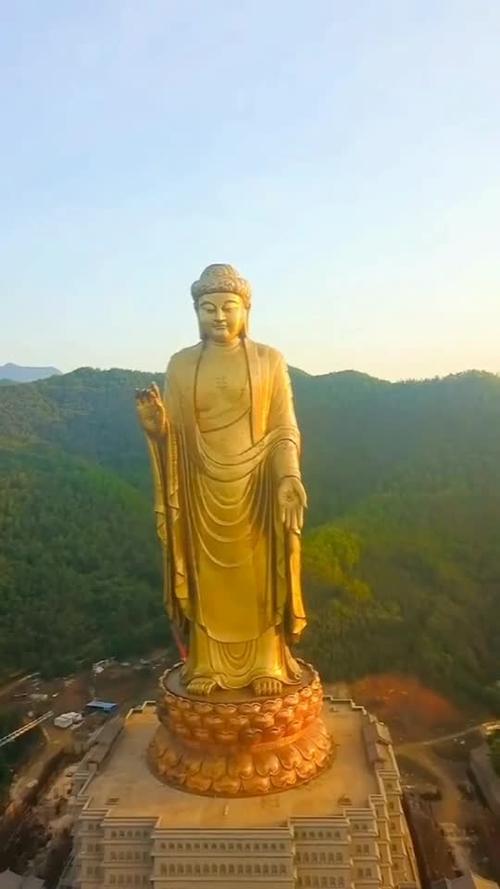 鲁山县铜大佛,中国最大的铜佛像在什么地方呢