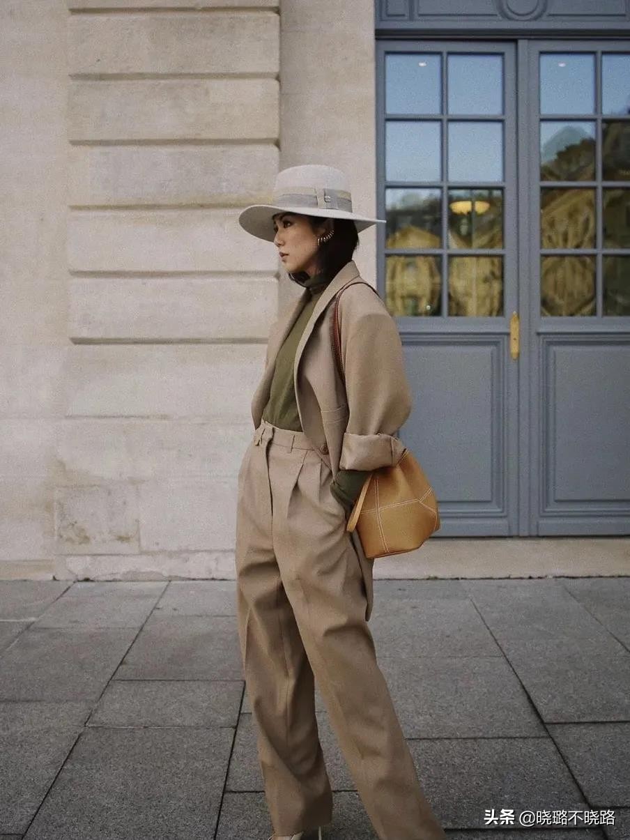 卡其直筒裤秋冬搭配,秋冬卡其裤最经典的搭配