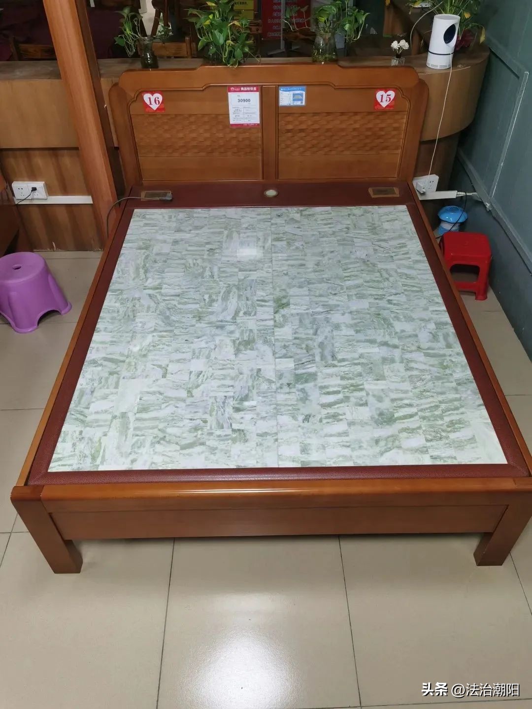 玉石床垫真的有治疗的效果吗,玉石排毒理疗床垫