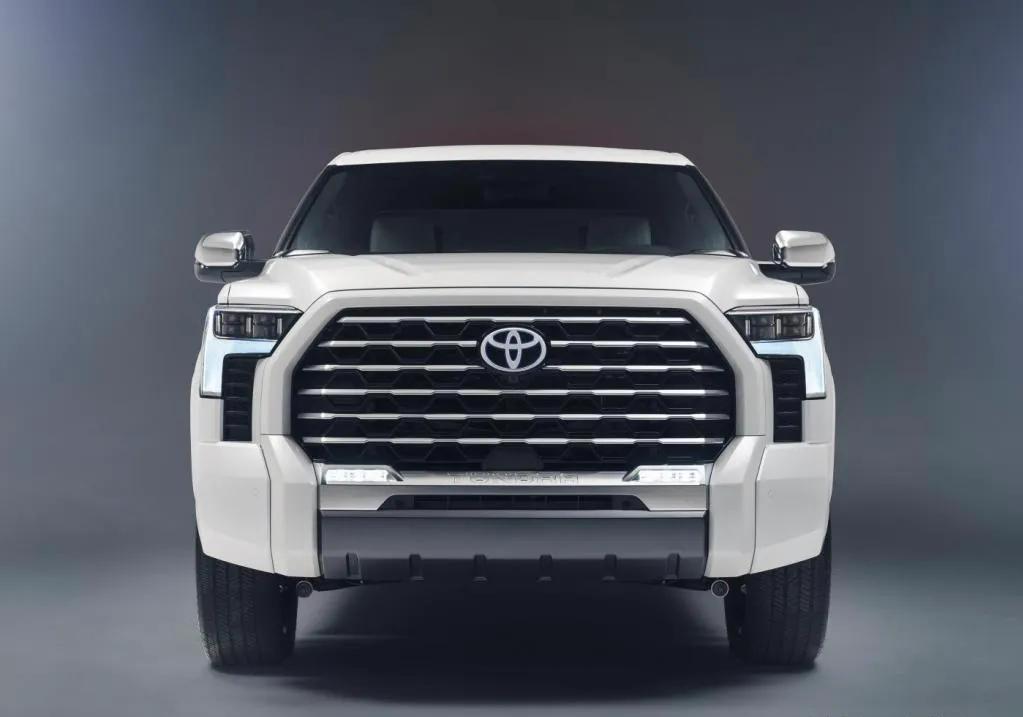 丰田坦途是皮卡还是乘用车,丰田坦途皮卡升顶越野房车