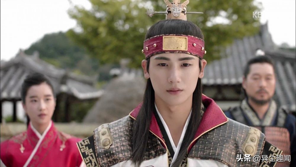 盘点韩国十大惊艳美男,盘点韩国颜值超高男明星