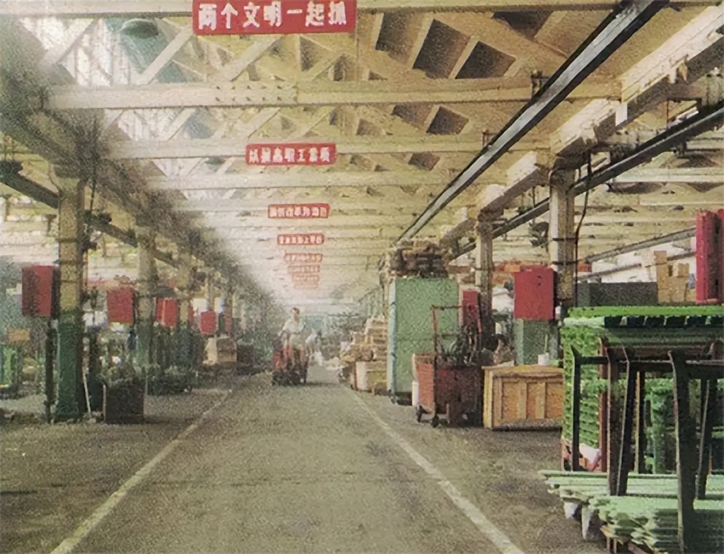 大邱庄景象如何？禹作敏的别墅最为凄凉，门牌被摘，只剩残垣断壁