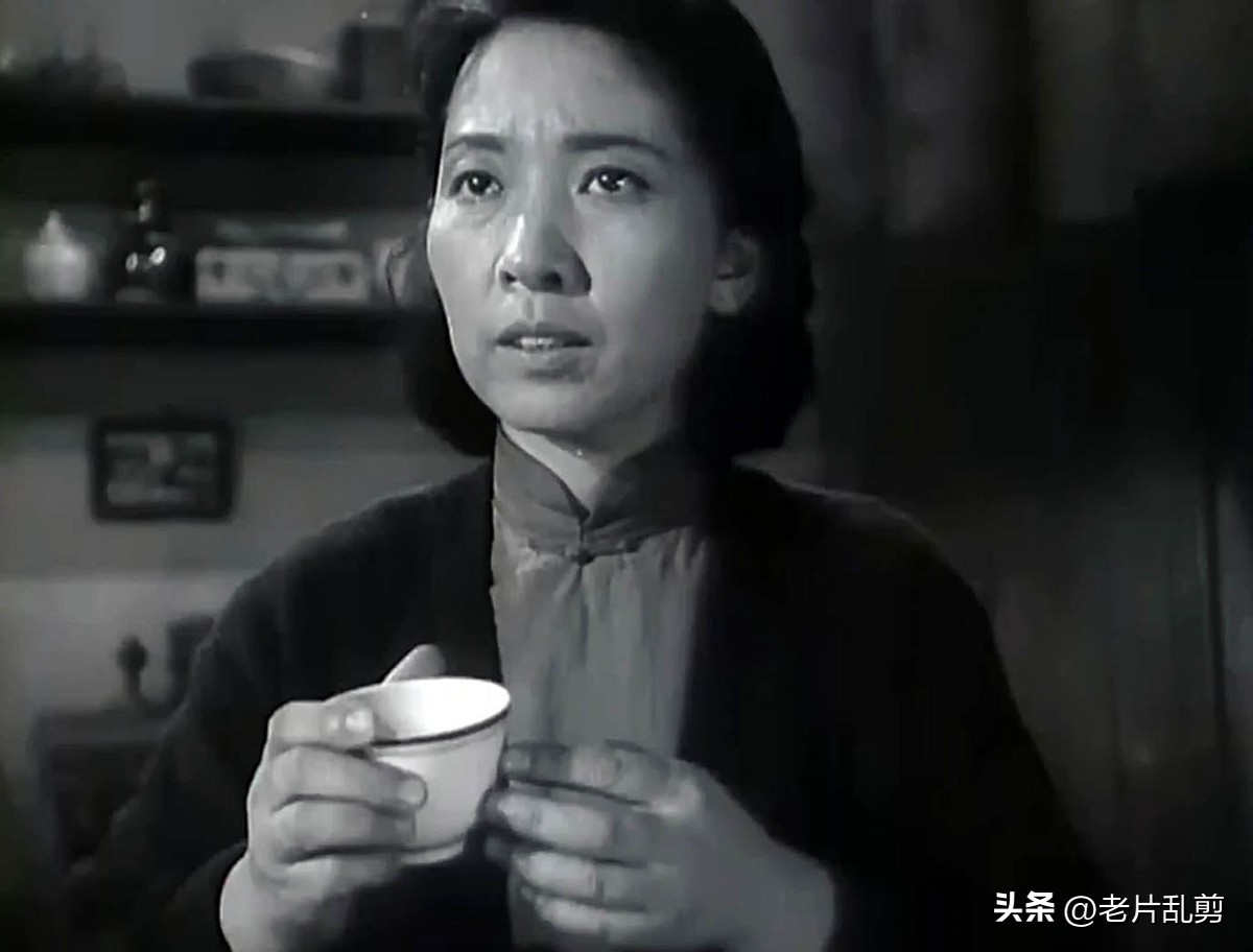 电影烈火中永生江姐的扮演者于蓝,江姐主演者于蓝年轻时的照片