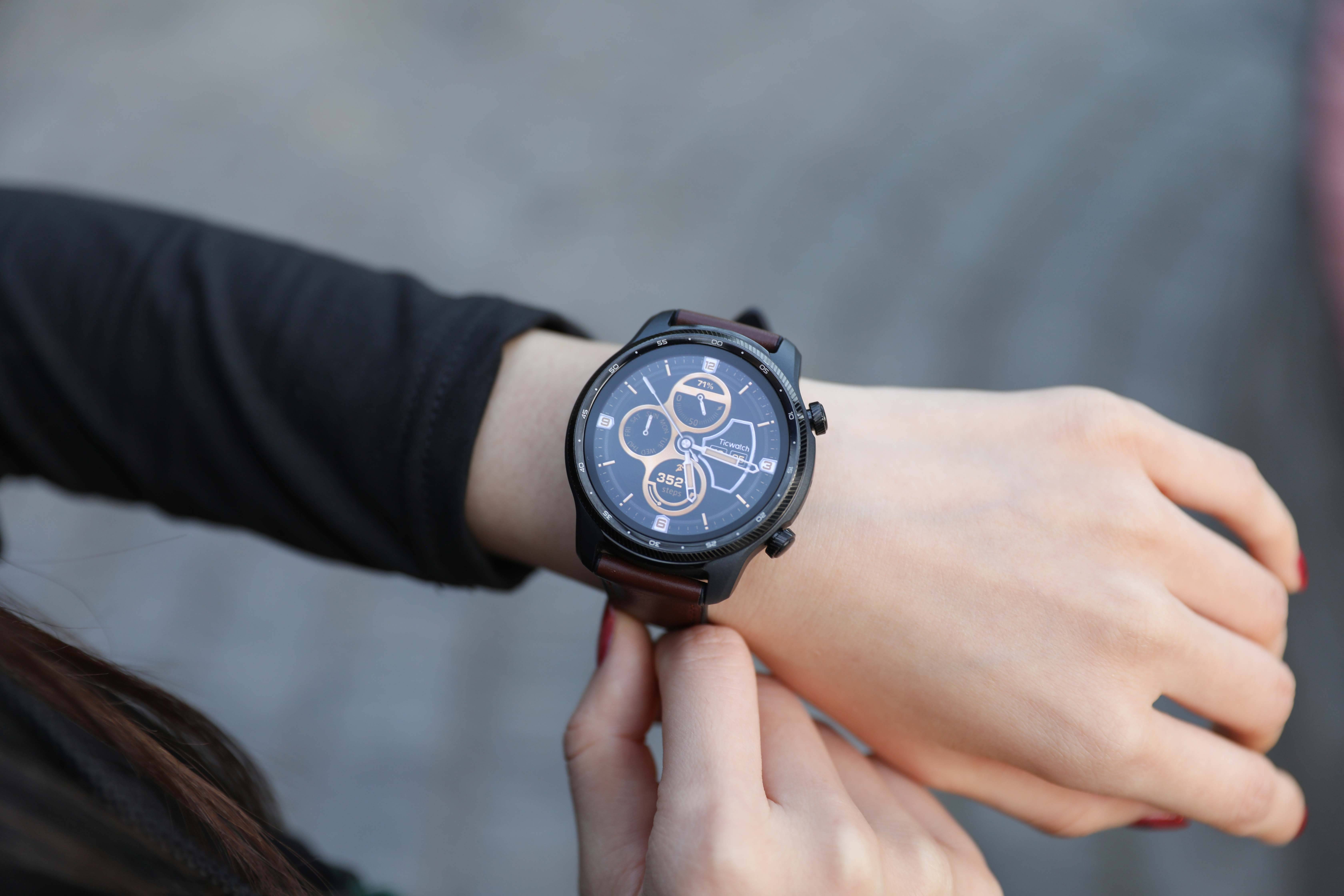 智能手表推荐2019ticwatchpro4g,ticwatch手表值得入手吗