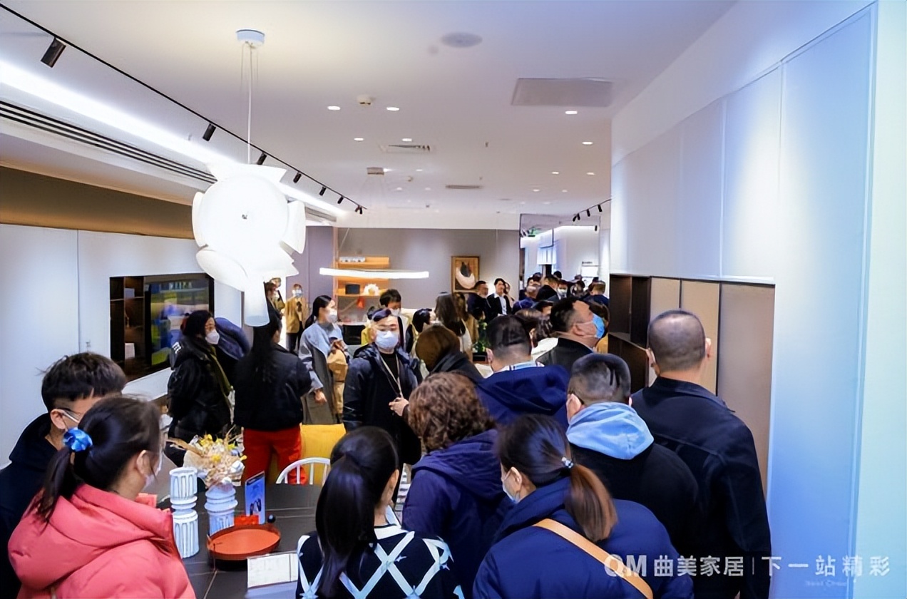 曲美家居惊艳亮相,曲美家居新系列