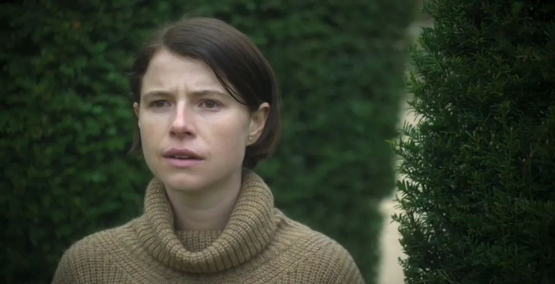 全裸、跟踪、男人生子，大尺度恐怖片《男人》变态到让人无法直视