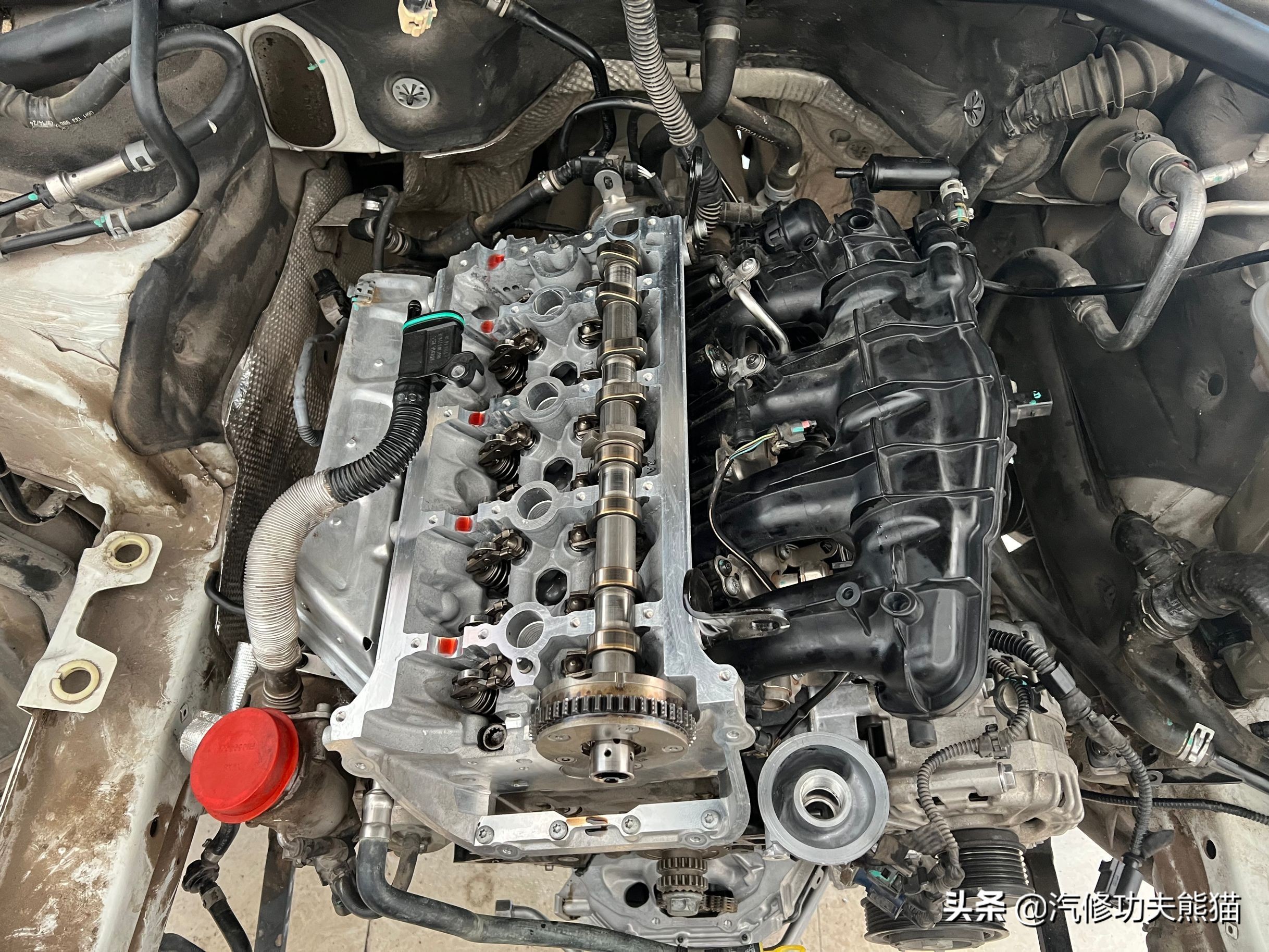 奥迪q5二手车烧机油,q5二手车大修翻新