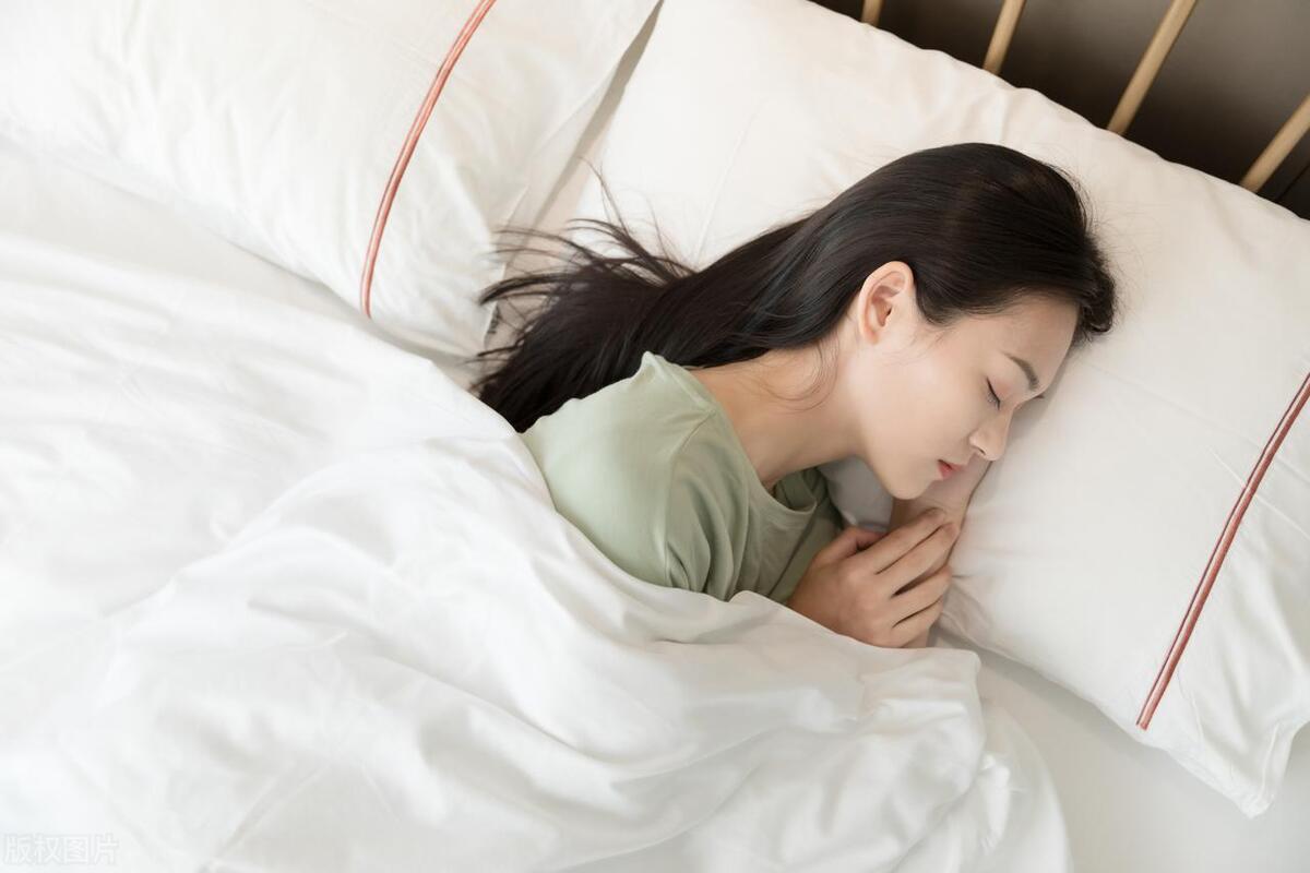 痛风出现的原因及缓解方法,这5种食物极易诱发痛风