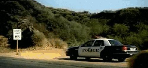 网恋奔现，这不叫“翻车”，应该叫“坠机”！哈哈哈