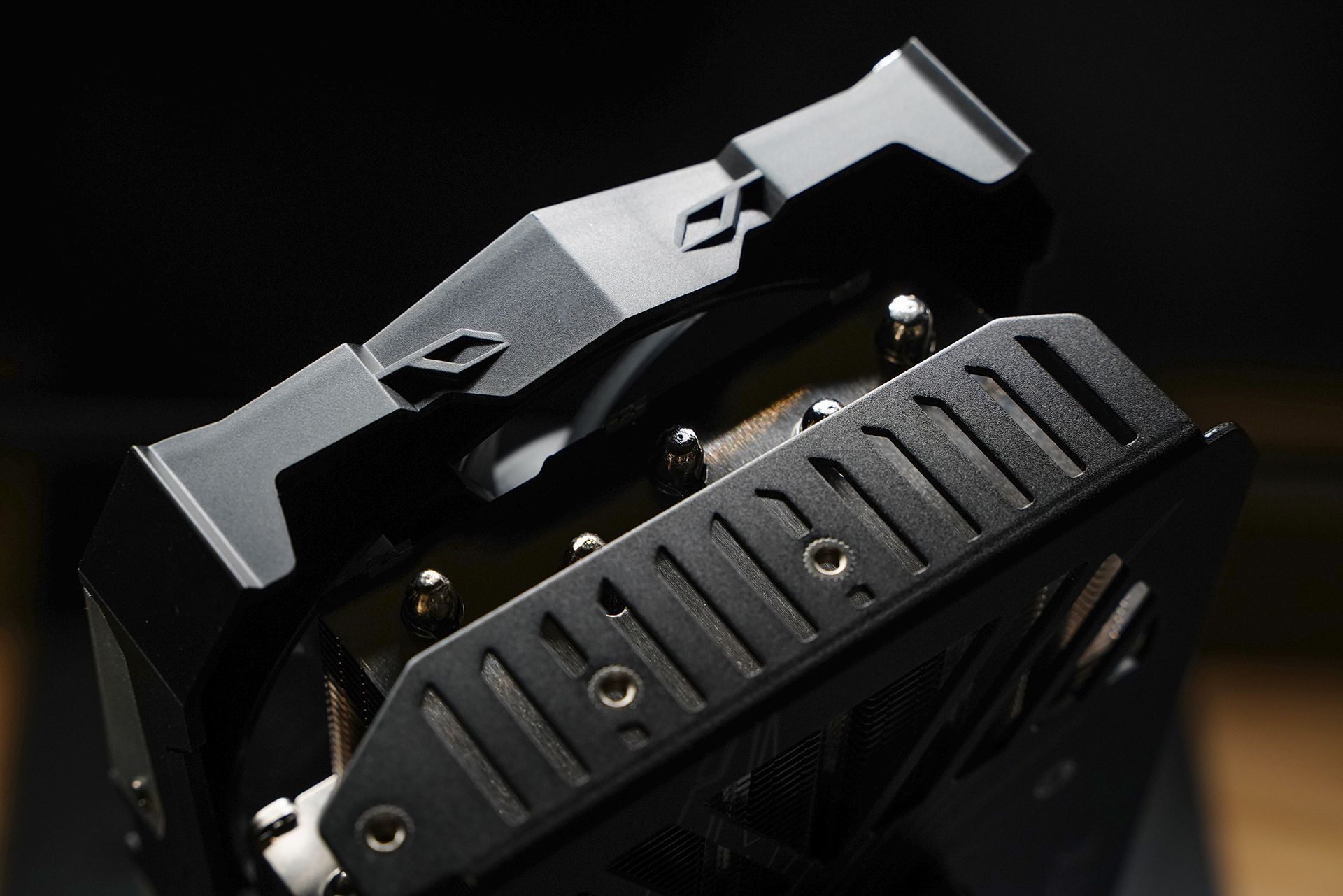 越贵的手机玩游戏越好,为什么打游戏要用高性能的处理器