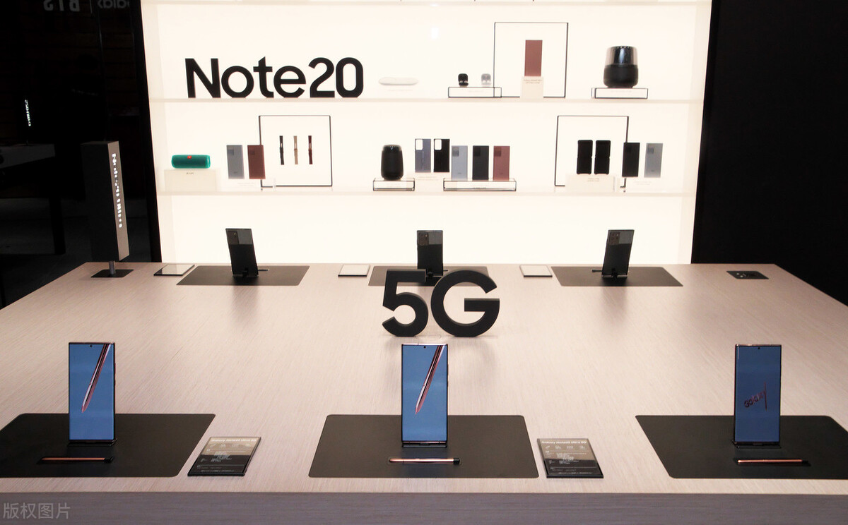 三星s8多久出的新手机,三星8+啥时候入手