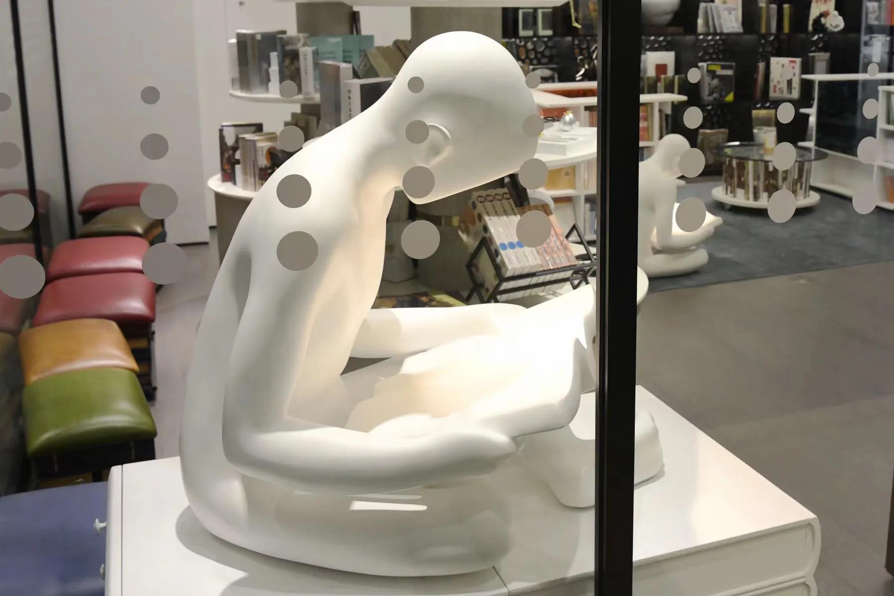 新潮莫克洞墨香书穹格