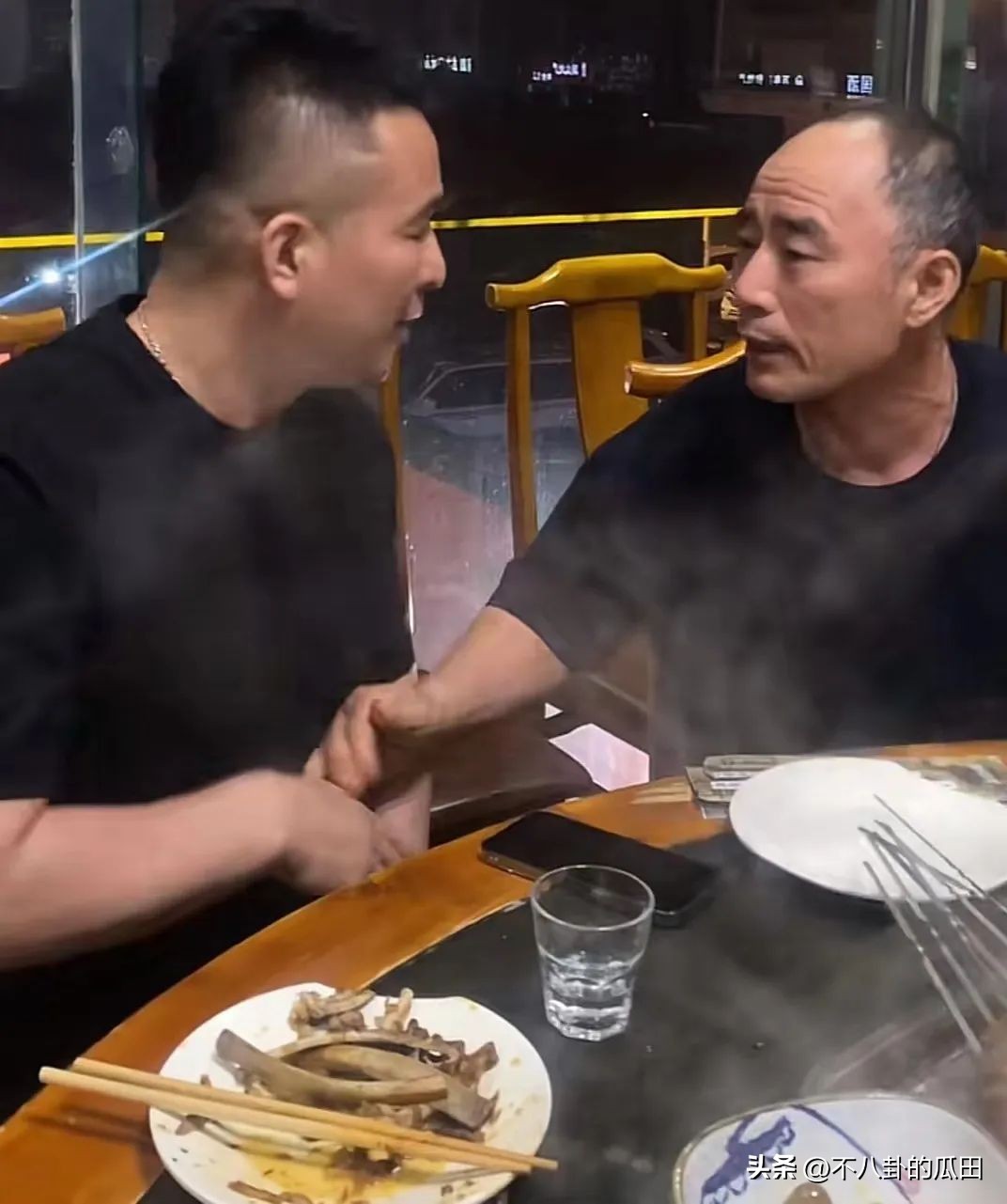 曾经红极一时如今落魄的明星们,曾经红极一时现在隐退的明星