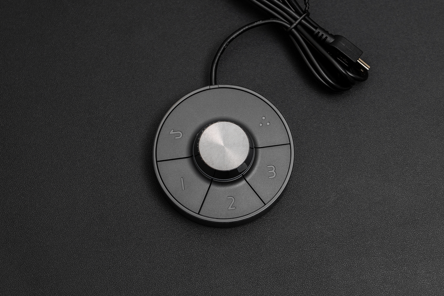 设计师显示器pd3205,明基显示器pd2705u深度评测