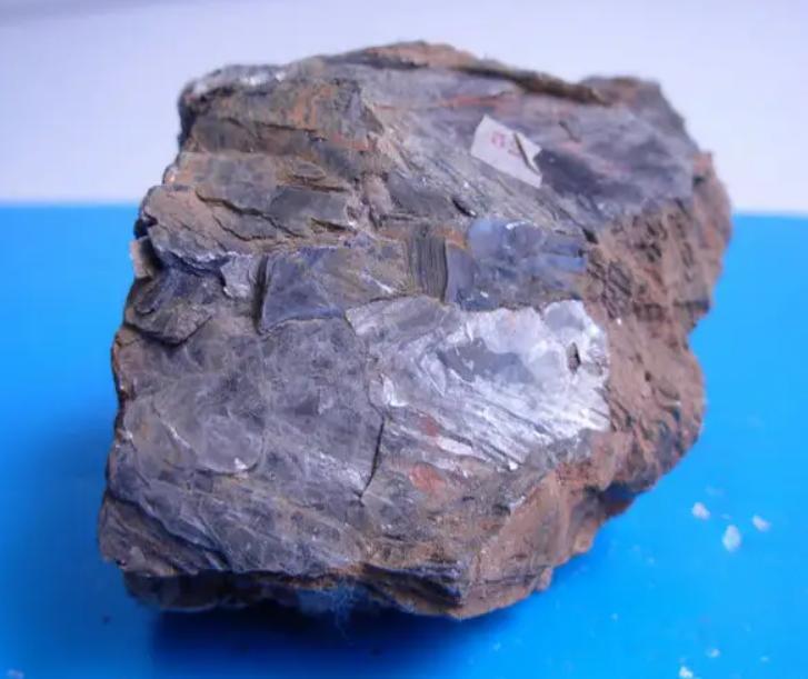 比黄金还金贵的金属中国储量,比金还稀缺的金属